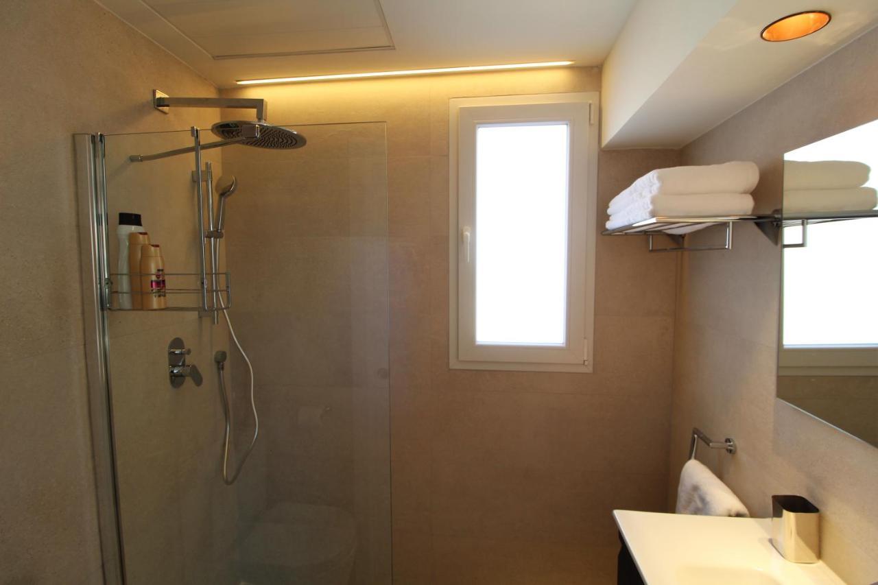 알리칸테 Atico Loft De Lujo Con Terraza Espectacular Y Vista A Los 2 Castillos 아파트 외부 사진