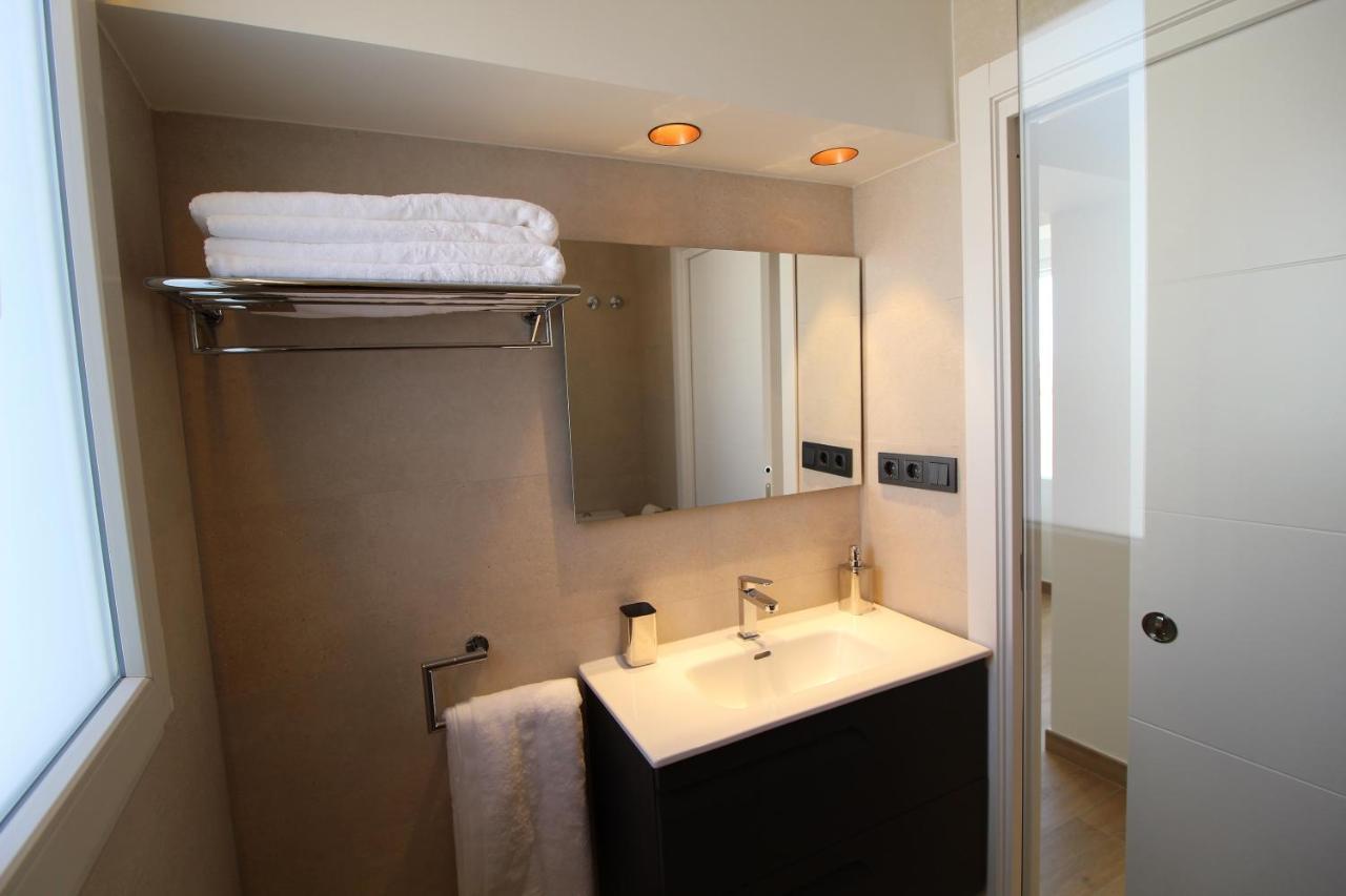 알리칸테 Atico Loft De Lujo Con Terraza Espectacular Y Vista A Los 2 Castillos 아파트 외부 사진